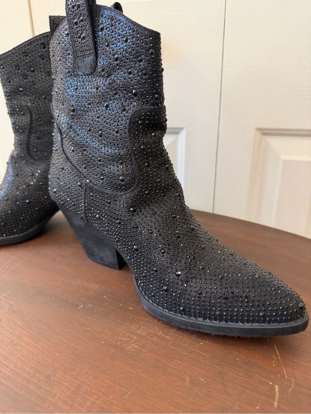 NWOT Women's Black Embellished Western Ankle Boots, sz 9.5